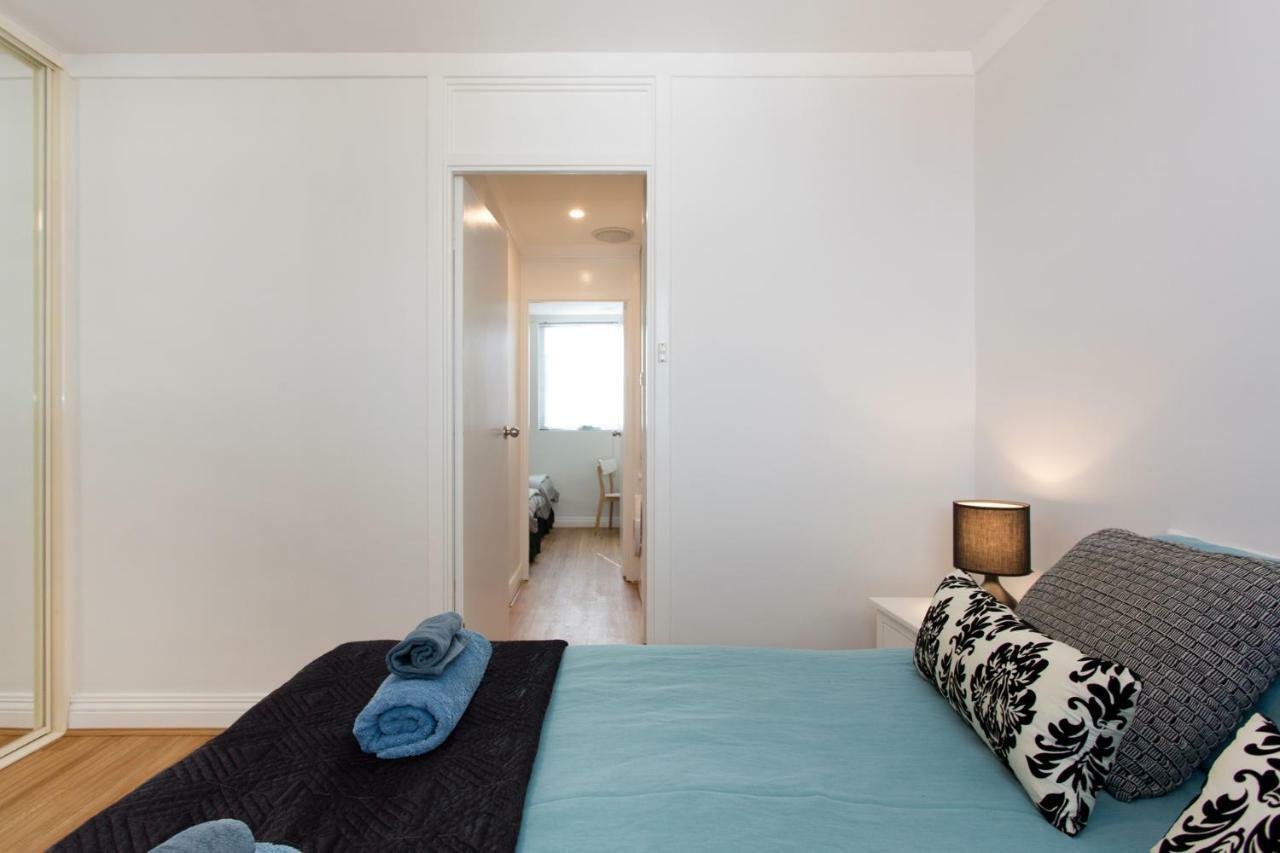 Ocean Breeze Apartment Fremantle Exterior photo